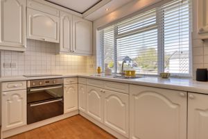 Photo 25- click for photo gallery